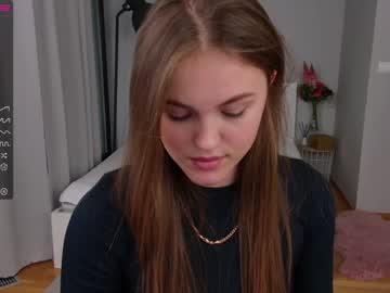 girl Nude Cam Girls Playing Games with zlatafoster