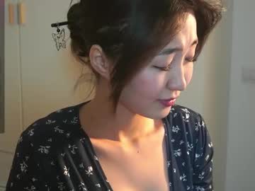girl
        seulbi cam image #6336437