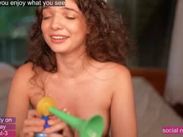 girl
        loollypop24 cam image #6763911