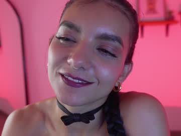 girl
        urcutelinda cam image #3682147