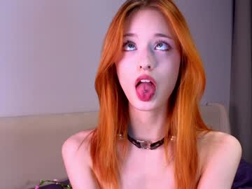 girl
        hisoka_akerley cam image #6053602