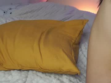 girl
        cassandra_diaz cam image #3822217