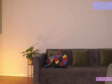 girl
        newmollybrooke cam image #3374631