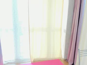 girl
        _funsize_ cam image #307871