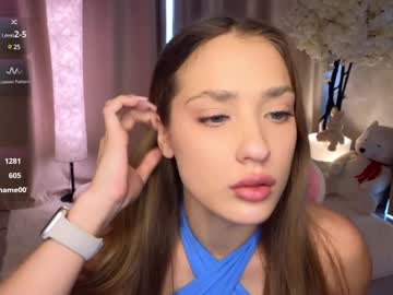 girl
        lori_blushcrystal cam image #6084251