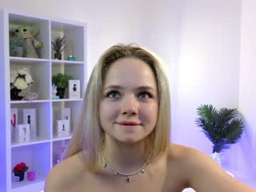 girl
        molly__meow cam image #5133873