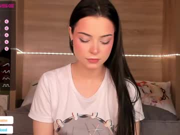girl
        girl_of_yourdreams cam image #386059