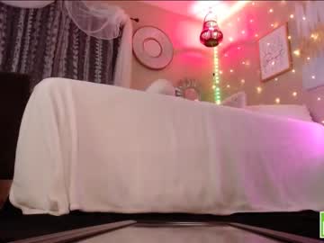 girl
        milf_lacey cam image #3482152