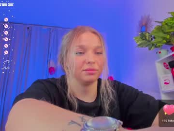 girl
        violla_sinz cam image #881076
