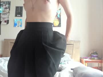 girl
        lucysmoothi cam image #2275274