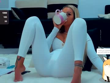 girl
        melanielexxx cam image #5820350