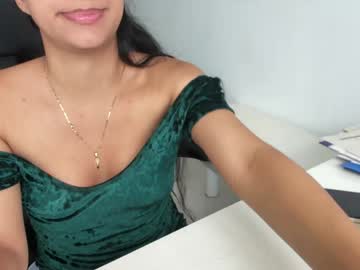 couple
        emillybrowm cam image #6834512