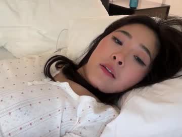girl
        cozykorean cam image #6507685