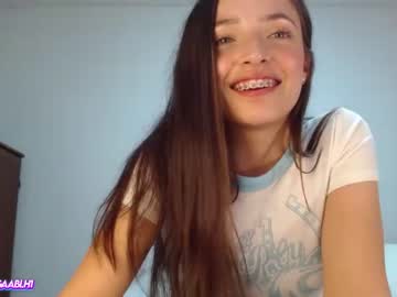 girl
        gabrielaa_18 cam image #680911