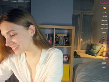 girl
        youne_and_beautiful cam image #1662901