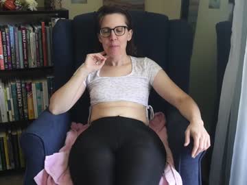 girl
        ellynaomi cam image #2064045