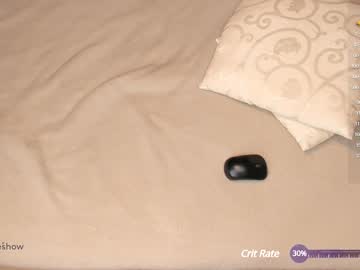 girl
        theanytimeshow cam image #2268341