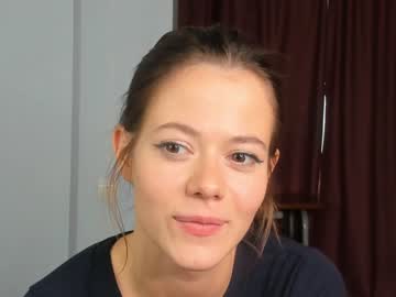girl
        drutywerri cam image #2544172