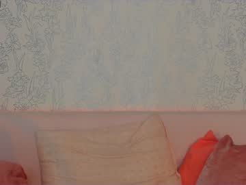 girl
        madeline_jackson cam image #1394177
