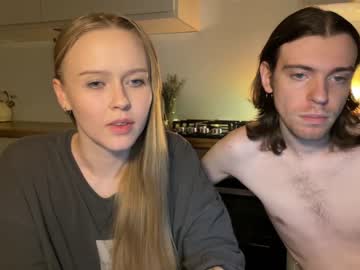 couple
        babyytonight cam image #3273362