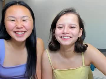 couple
        vanessa_tomson cam image #231962