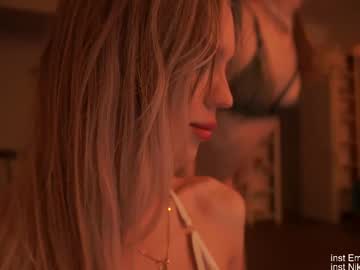 girl
        shiningstarrr cam image #6103517