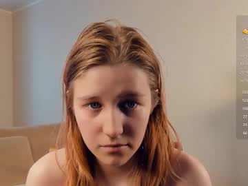 girl
        silviaharkey cam image #6193442