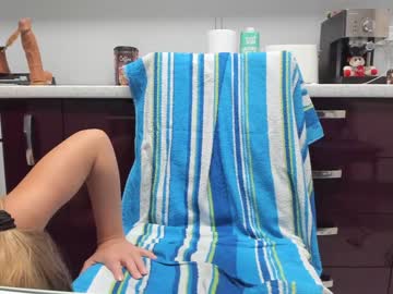 girl
        angelsuitlove cam image #4256589