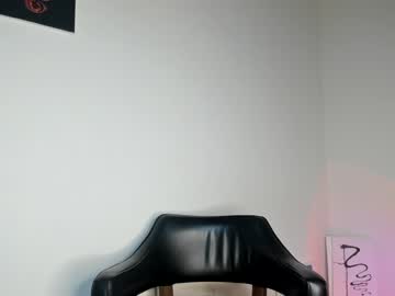girl
        jasminedaze888 cam image #1753767