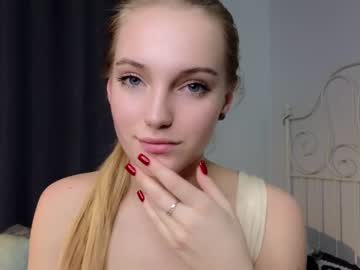 girl
        i_lovecandies cam image #3376932