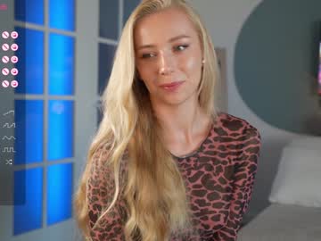 girl
        vika54784 cam image #4646588