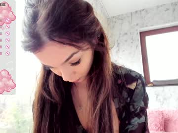 girl
        sassyt33n cam image #3613692