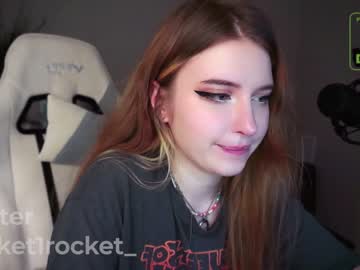 girl
        pocketrocket_ cam image #3639195