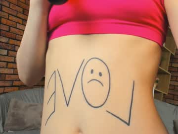 girl
        ray_rap1er cam image #5603349
