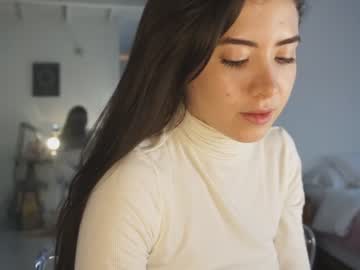 girl
        soifiee cam image #1894226