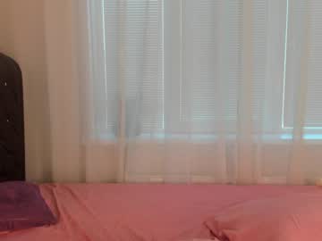 girl
        angelina_new cam image #1264933