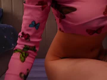 girl
        angella_kleee cam image #1486554