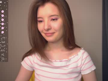 girl
        _lovelyen cam image #3686409