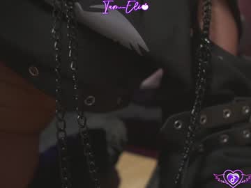 girl
        iam_eli cam image #6766007