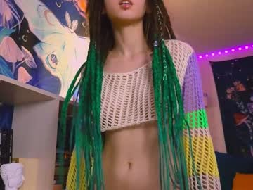 girl
        rasta_may cam image #5031103