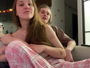 couple
        di_n_alex cam image #2480618