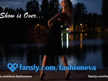 girl
        eva_fashionista cam image #5258487