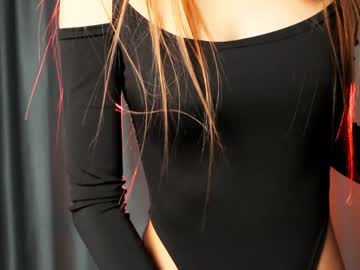 girl
        yeepshyy cam image #3645045
