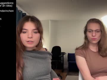 girl
        lillybambus cam image #2849220