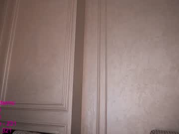girl
        lindamei cam image #360696