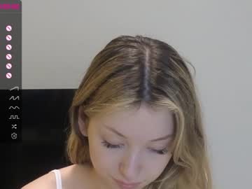 girl
        evafrancis cam image #1835151