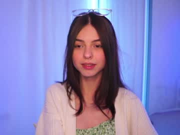girl
        hannasthesia cam image #875435