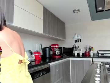 girl
        ohanna_ cam image #2510331