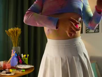 girl
        hiscamsnejka cam image #4827359