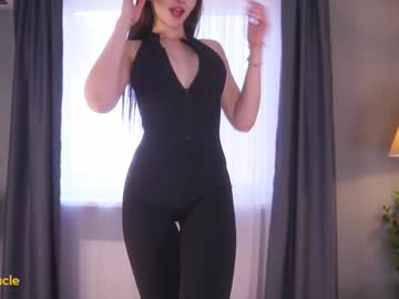 girl
        bellacle cam image #6862018